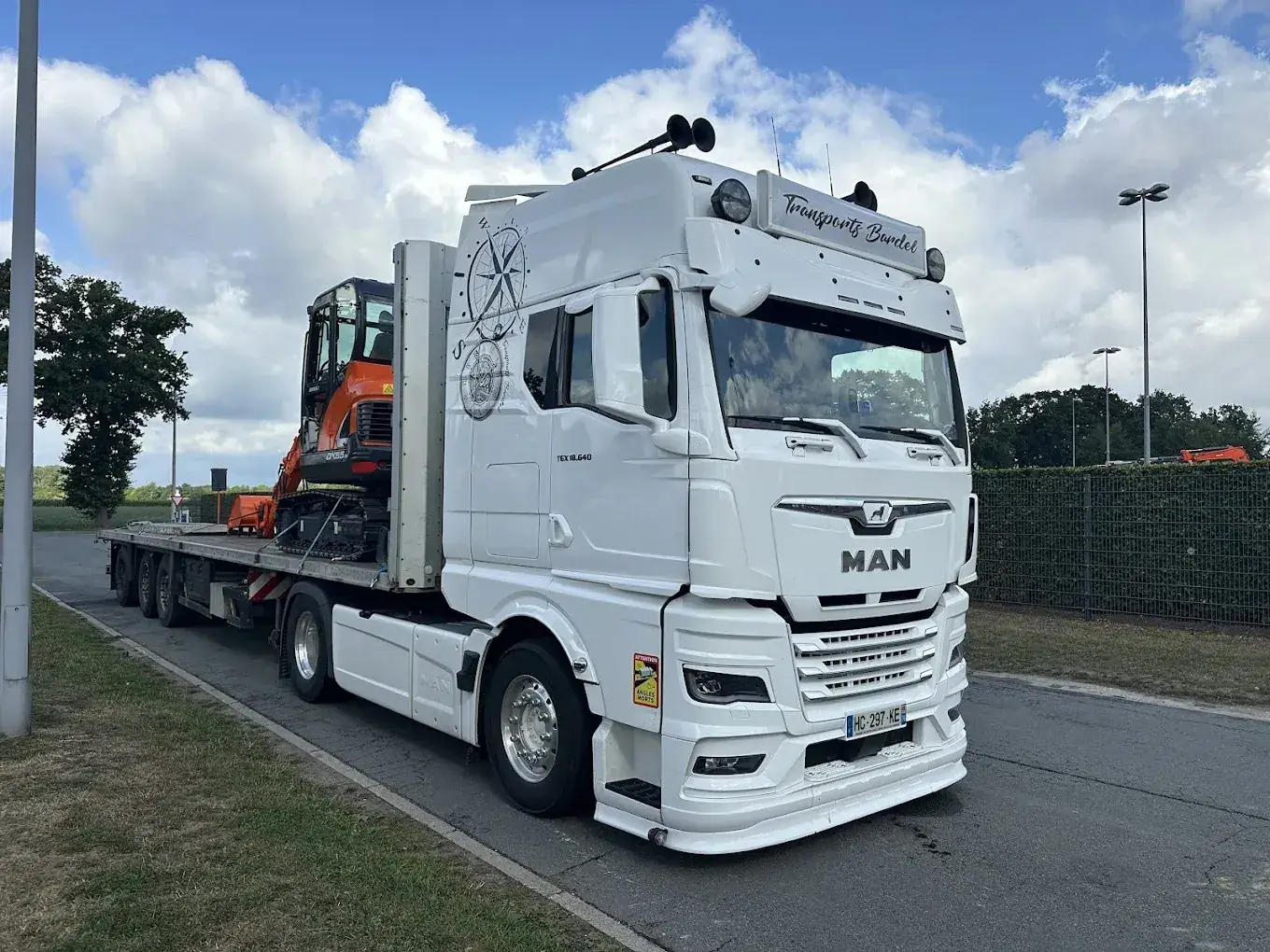 Camion Transports Bardel en livraison
